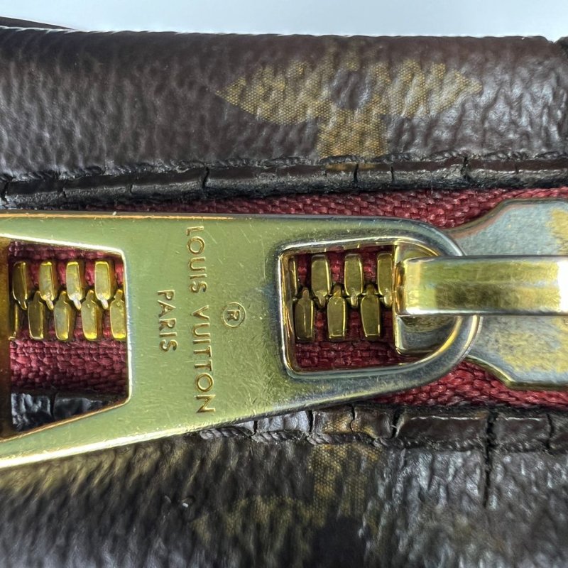 Louis Vuitton Deauville Mini 相機包-16