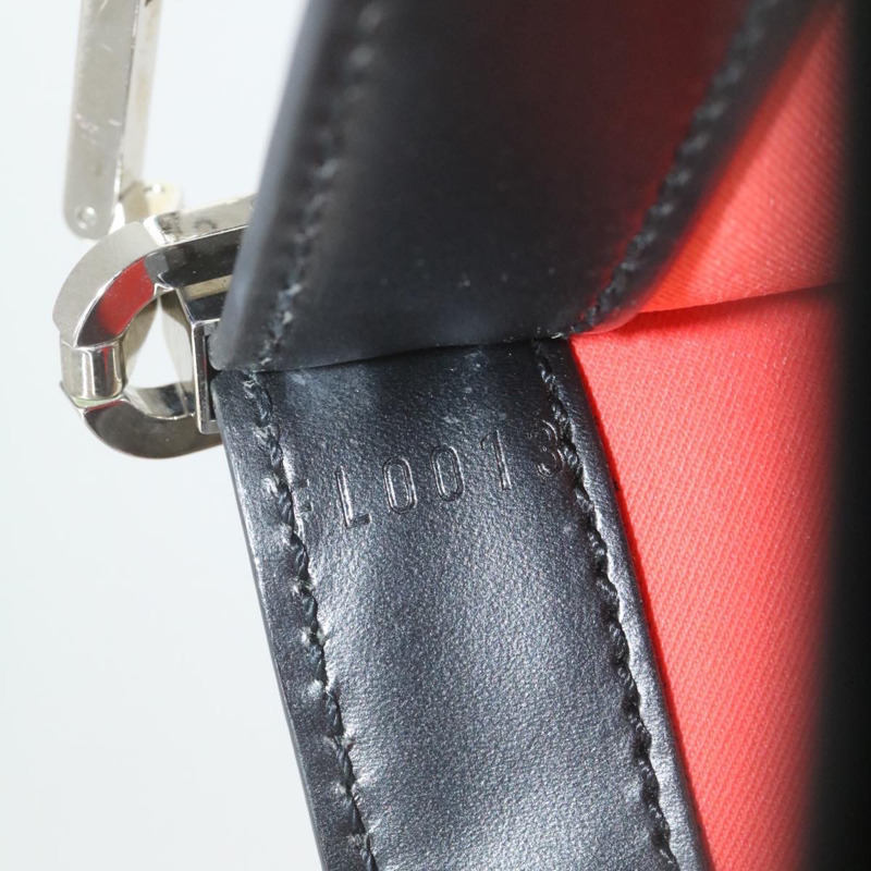 【日本直送】路易威登 Epi Stretch Mojito 單肩包/手拿包 黑色 M54612 LV Auth 21016V-10