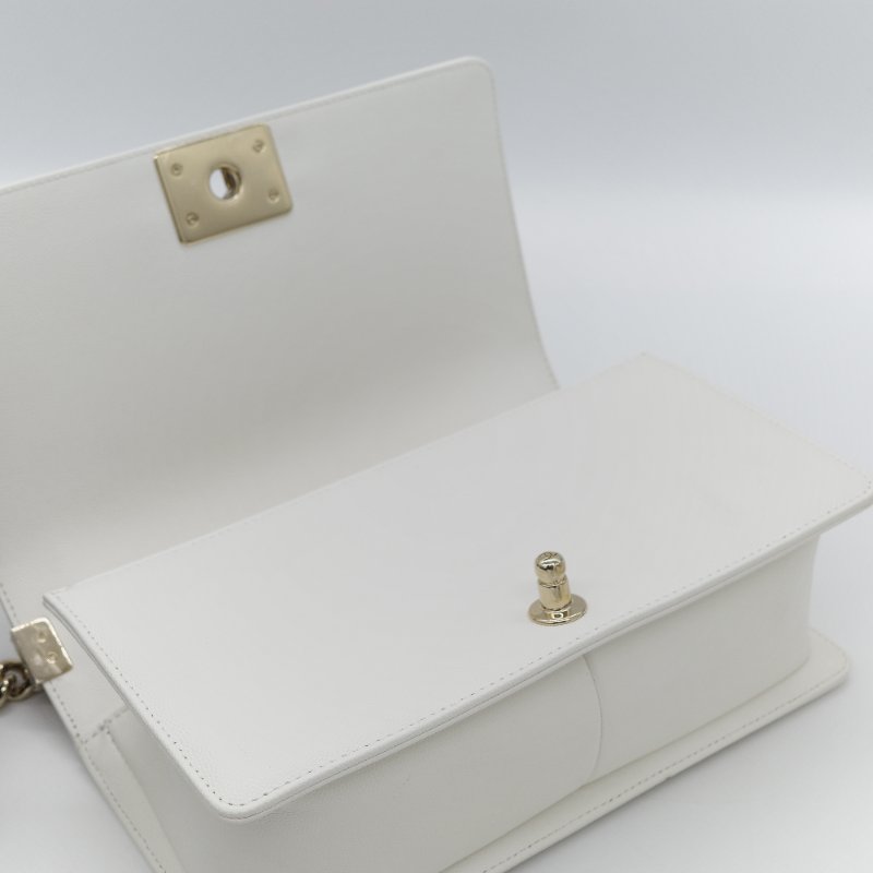 Chanel 香奈兒 Leboy 中型 粒面牛皮 白雪公主 鏈條包 斜挎包 單肩包 兩用包-8