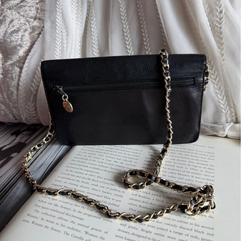 香奈兒 經典黑色 荔枝皮 長夾 錢包 chanel woc 黑金魚子醬皮革包 側背包 斜背包 二手古董包-5