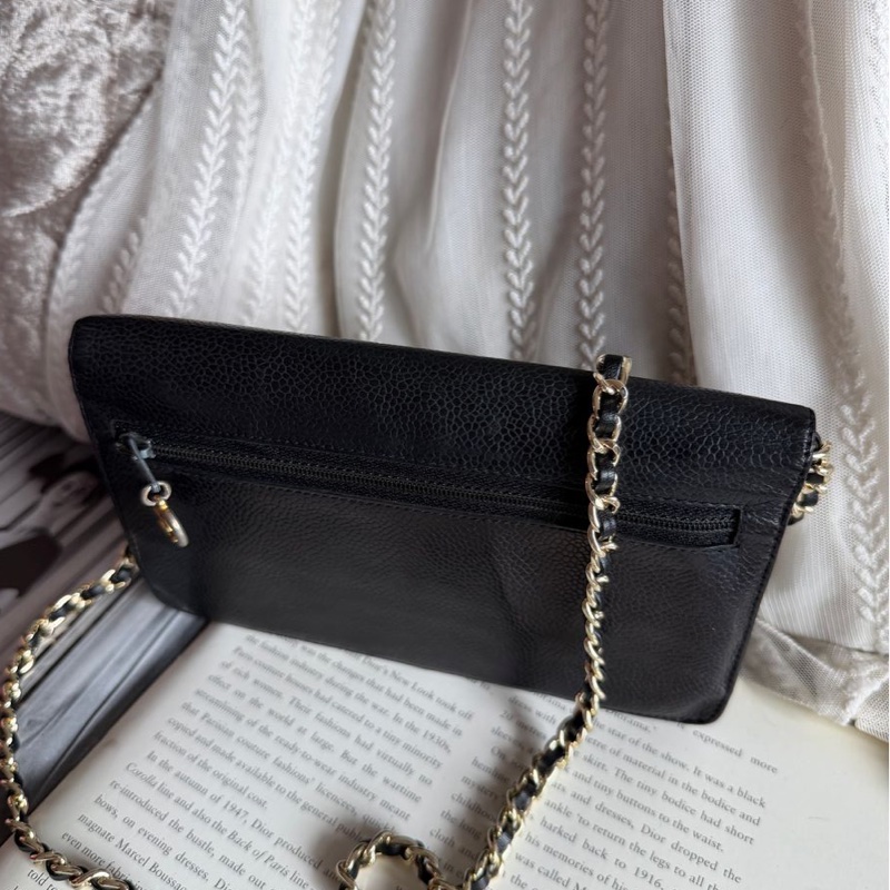 香奈兒 經典黑色 荔枝皮 長夾 錢包 chanel woc 黑金魚子醬皮革包 側背包 斜背包 二手古董包-6