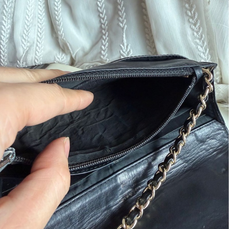 香奈兒 經典黑色 荔枝皮 長夾 錢包 chanel woc 黑金魚子醬皮革包 側背包 斜背包 二手古董包-19