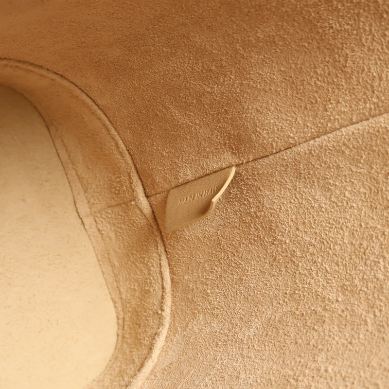 CELINE 牛皮皮革Cuir Triomphe金扣肩背袋-6