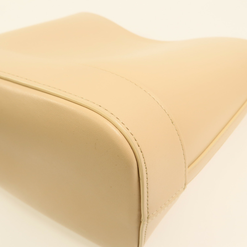 CELINE 牛皮皮革Cuir Triomphe金扣肩背袋-12