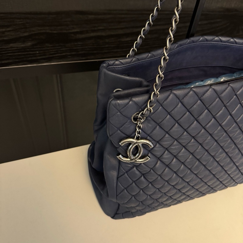 香奈兒Chanel泡芙托特底長34cm左右有鐳射17開原始內里乾淨好成色-1