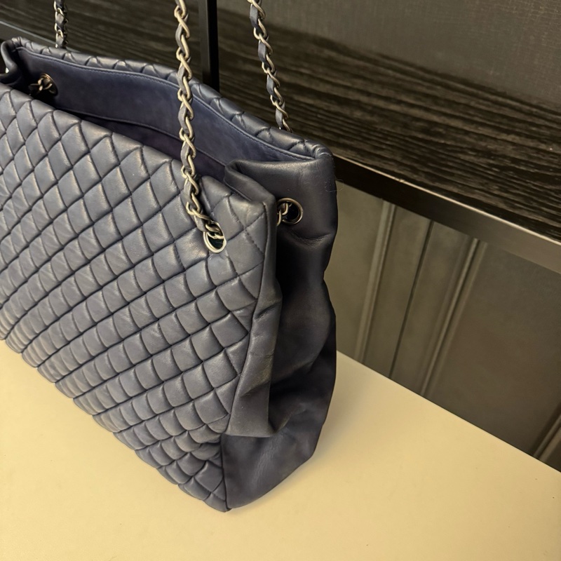 香奈兒Chanel泡芙托特底長34cm左右有鐳射17開原始內里乾淨好成色-2