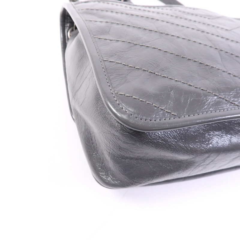 YVES SAINT LAURENT 牛皮皮革Niki銀扣鏈帶肩背袋-13