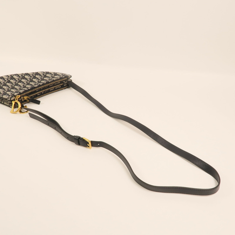 Dior 帆布Saddle Clutch金扣肩背袋-7