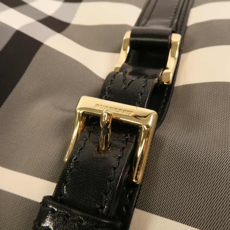 BURBERRY 尼龍Shoulder Bag金扣肩背袋-10