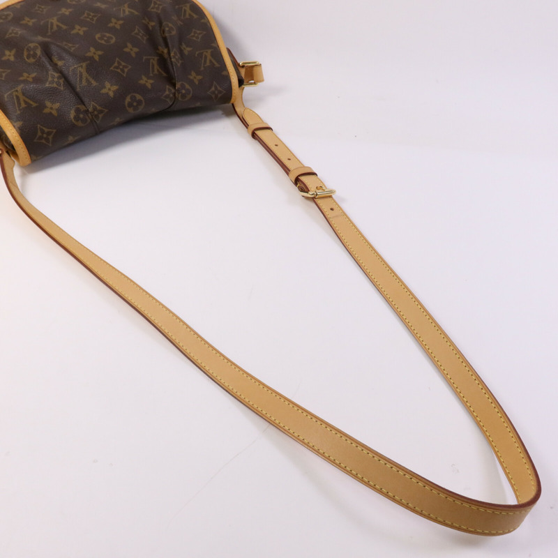LOUIS VUITTON Monogram Menilmontant MM金扣肩背袋-8