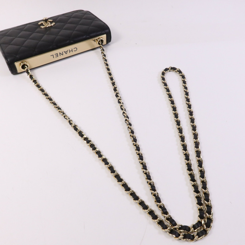 CHANEL 羊皮皮革Trendy CC Wallet On Chain金扣鏈帶肩背袋-9