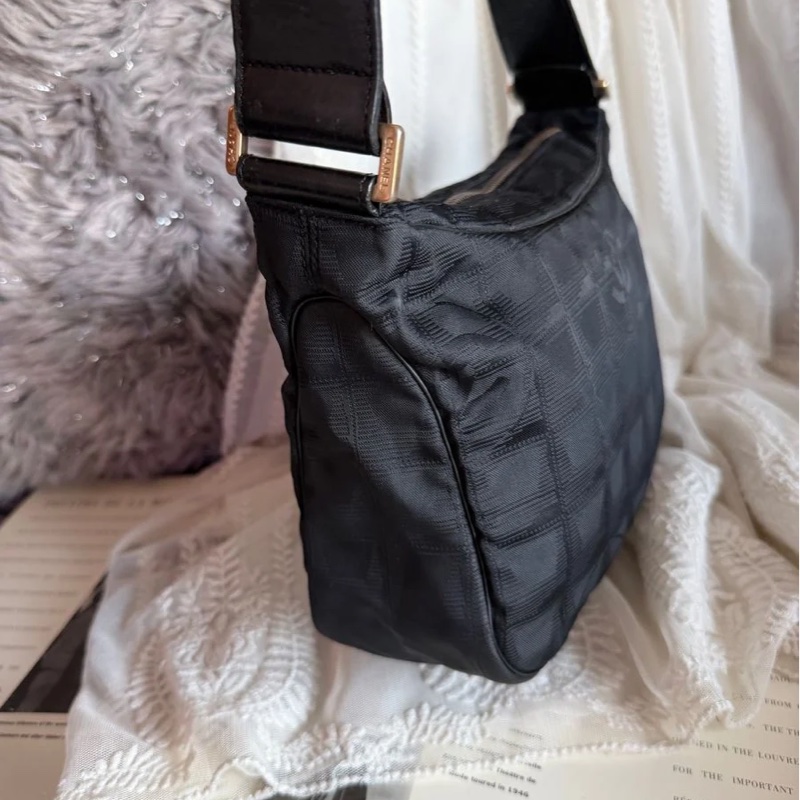 香奈兒 黑色 CHANEL經典Travel Line旅行系列 腋下包 手袋 單肩包-13