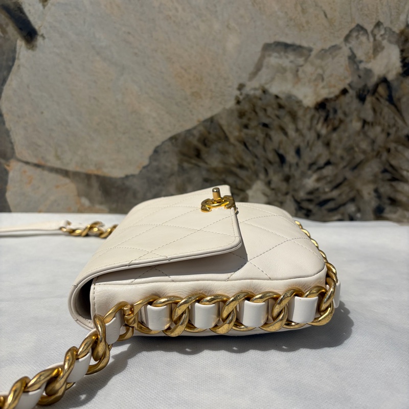 Chanel 菱格粗鍊圓弧底口蓋包-3