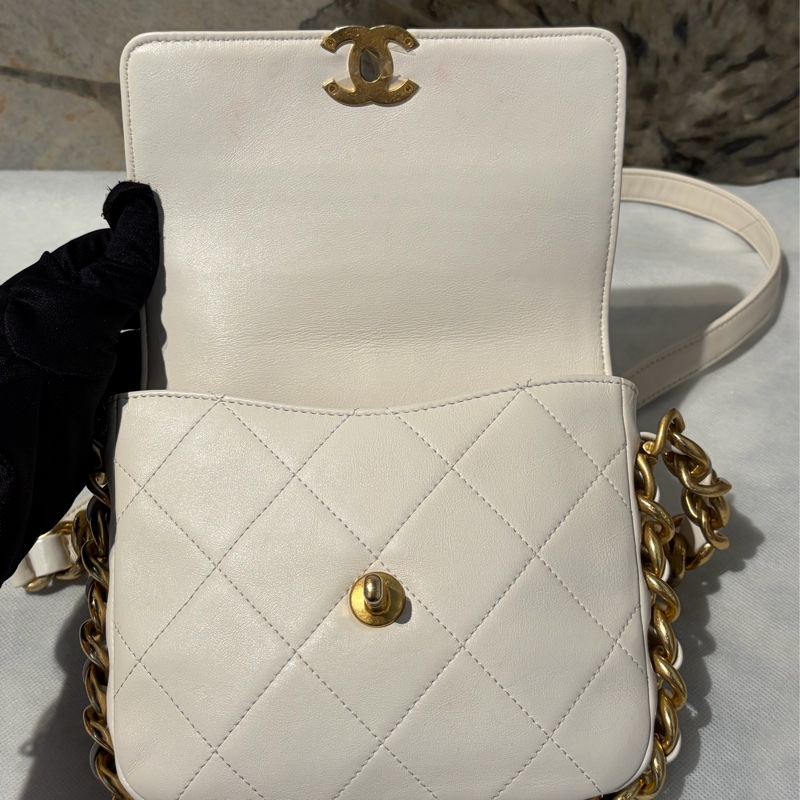Chanel 菱格粗鍊圓弧底口蓋包-6