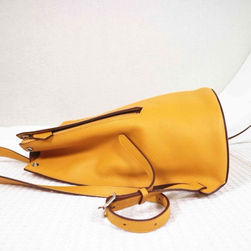 Hermes GR24系列 後背包琥珀黃 ec皮24*32*12 9新 配件塵袋-5