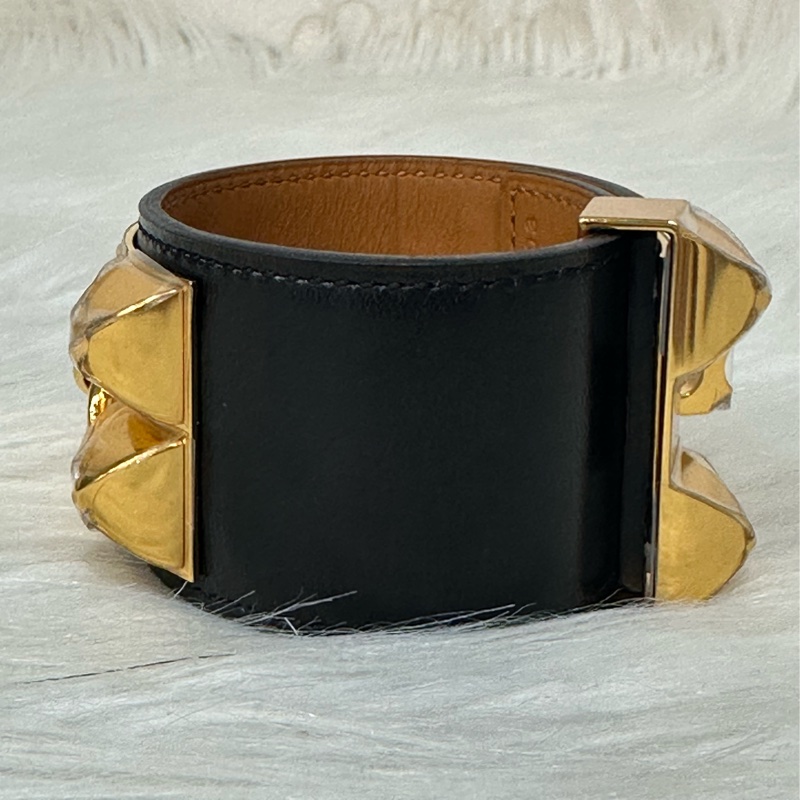 Hermes 黑皮金卯釘 CDC手環-1