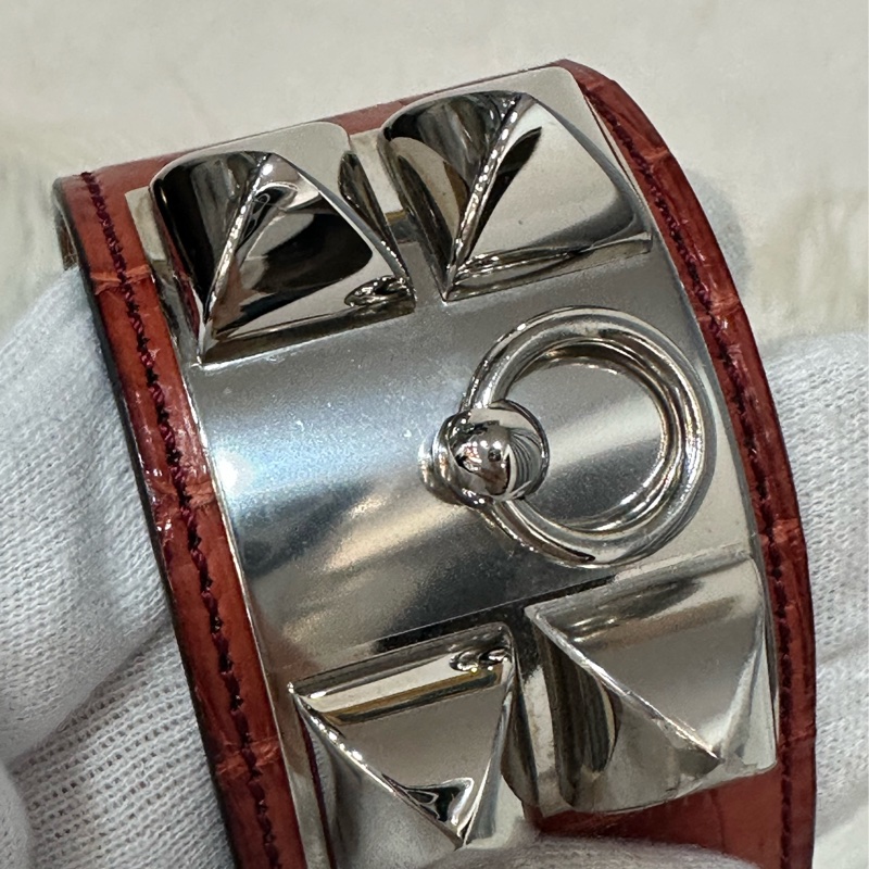 Hermes 紅鱷魚皮銀釦鉚釘手環 CDC-9