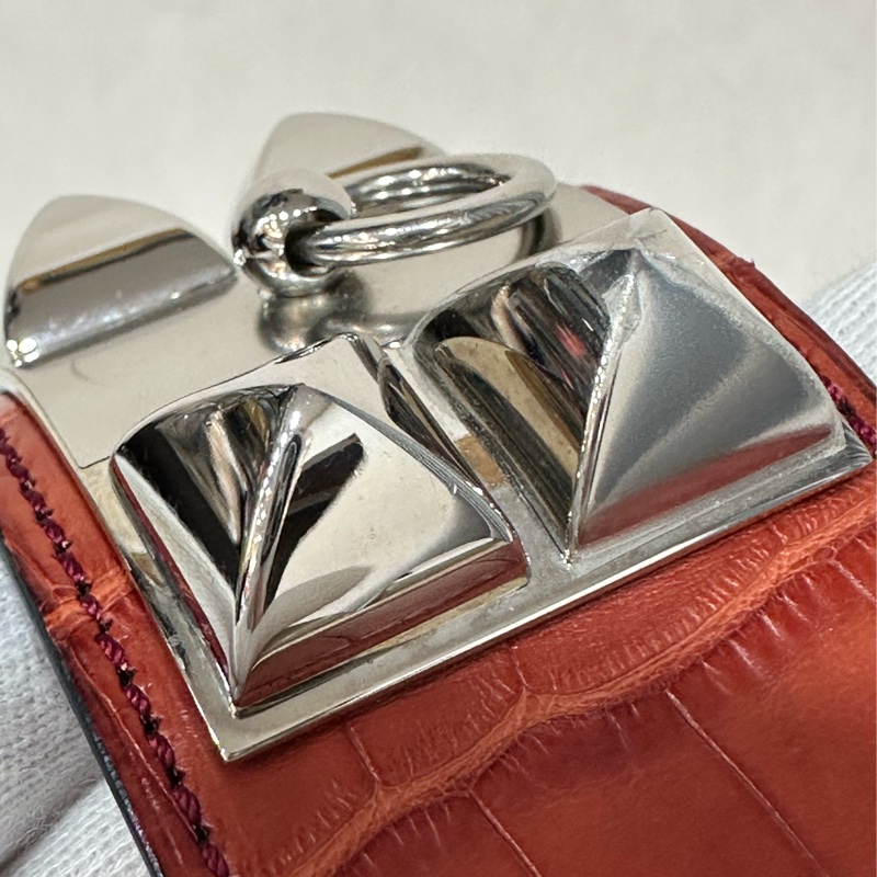 Hermes 紅鱷魚皮銀釦鉚釘手環 CDC-10