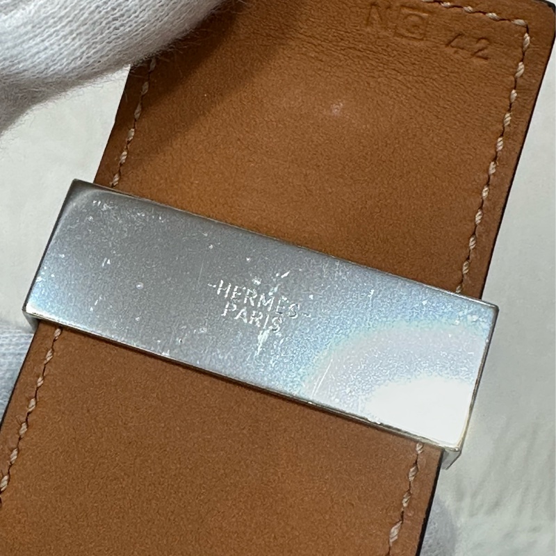 Hermes 紅鱷魚皮銀釦鉚釘手環 CDC-17