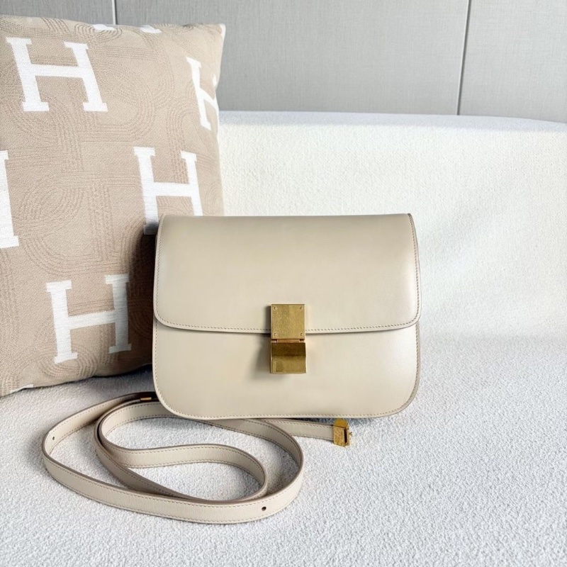 Celine Box豆腐包中號 米白色 金扣 牛皮24*20*6  9新 配件肩帶 塵袋-1