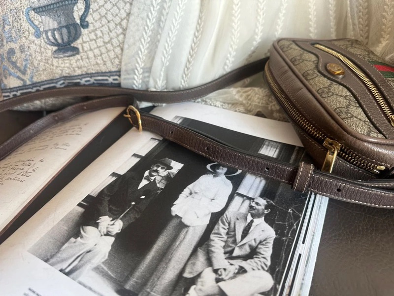 古馳 綠紅綠織帶斜背相機包(烏木色)迷你肩背包 gucci Ophidia GG Supreme-12