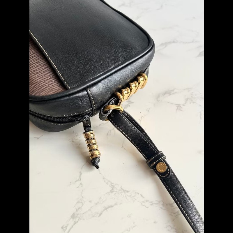 【LA LUNE】絕版中古包 Loewe蛇骨古董相機包 側背包 斜背包 皮革包 單肩包-4