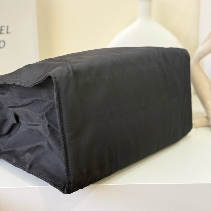 Prada 黑金手柄托特手提包-4