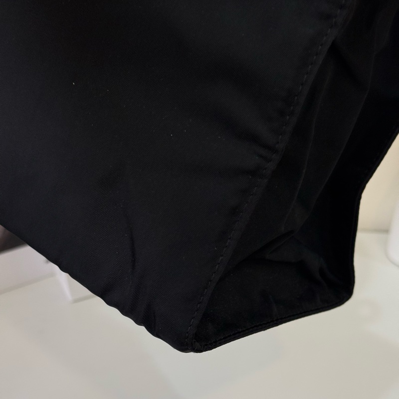 Prada 黑金手柄托特手提包-8