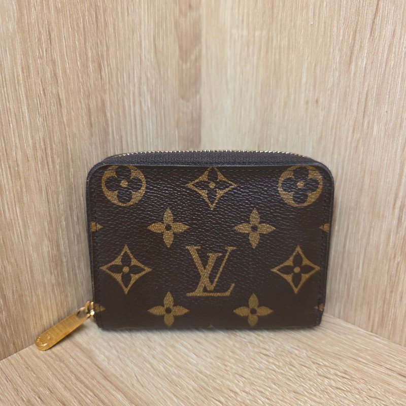 [福利品相出清😍] LV老花拉鏈零錢卡包-1
