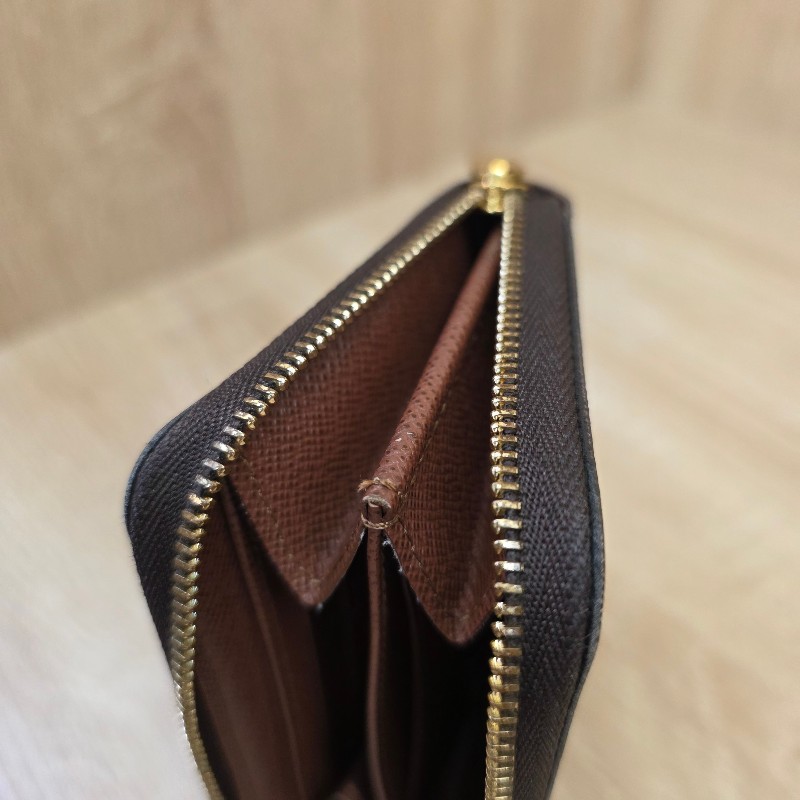 [福利品相出清😍] LV老花拉鏈零錢卡包-13