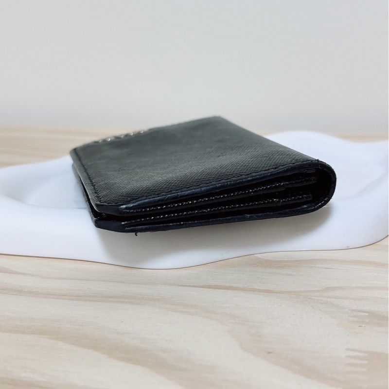 PRADA 黑防刮卡包-32