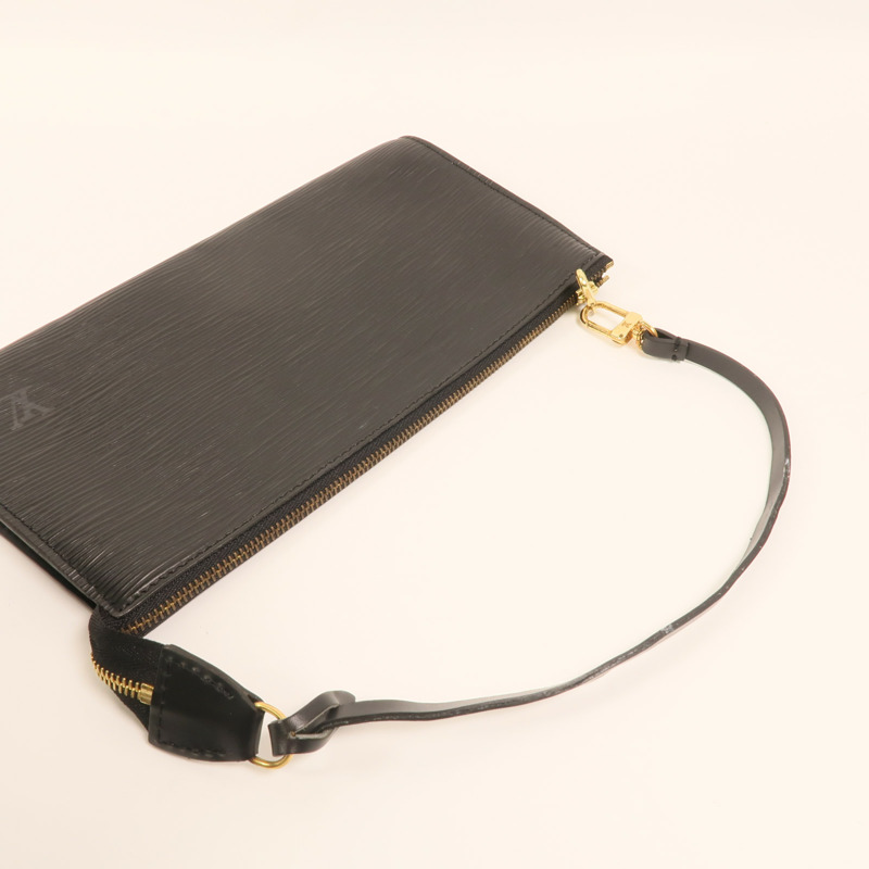 LOUIS VUITTON Epi Pochette Accessories Pouch金扣手挽袋-7