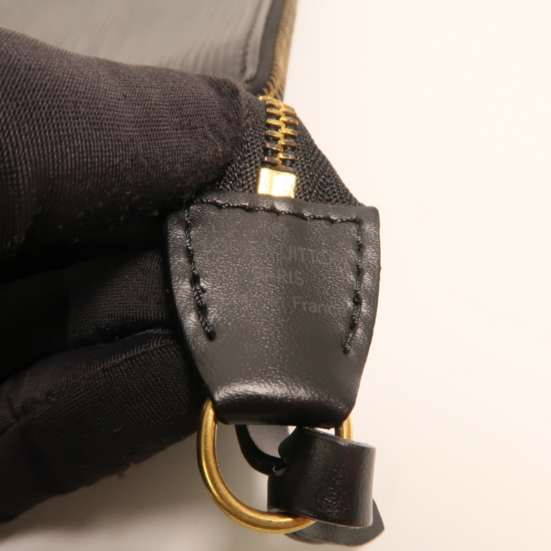 LOUIS VUITTON Epi Pochette Accessories Pouch金扣手挽袋-9