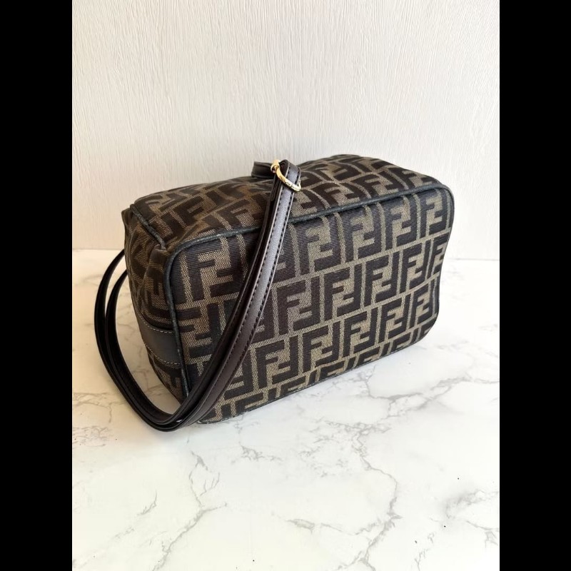 【LA LUNE】絕版中古包 Fendi老花金扣飯盒包 側背包 斜背包 斜孭包 單肩包-6