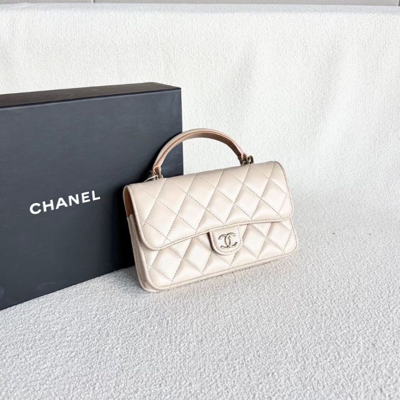 Chanel 鏈條翻蓋包 奶茶色 金扣 羊皮 17*10*3.5 95新 配件塵袋 購證 盒子說明書-3