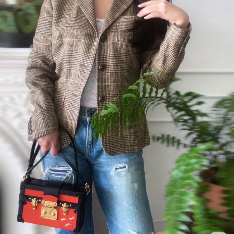 LV水波紋Petite Malle硬盒子 黑紅拼色 金扣19*12*5 9新 配件肩帶 塵袋-1