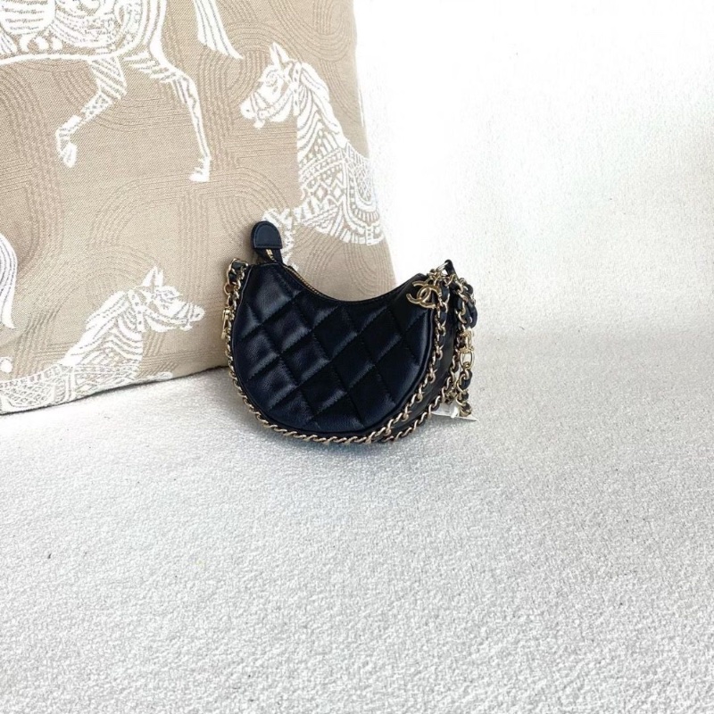 Chanel黑金mini月亮包 黑色金扣 羊皮13*10*5 95新 配件塵袋-5