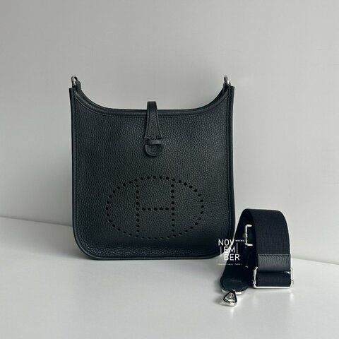 99新🆕 新尺寸✨ Hermès 愛馬仕 Evelyne 23 黑色銀釦