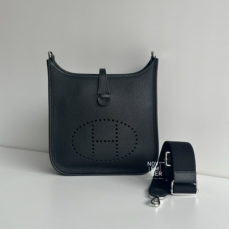 99新🆕 新尺寸✨ Hermès 愛馬仕 Evelyne 23 黑色銀釦-0