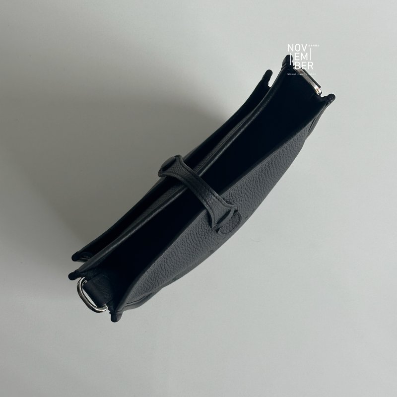 99新🆕 新尺寸✨ Hermès 愛馬仕 Evelyne 23 黑色銀釦-3