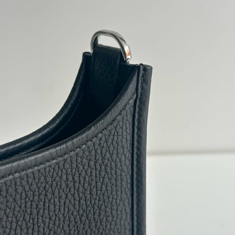 99新🆕 新尺寸✨ Hermès 愛馬仕 Evelyne 23 黑色銀釦-13