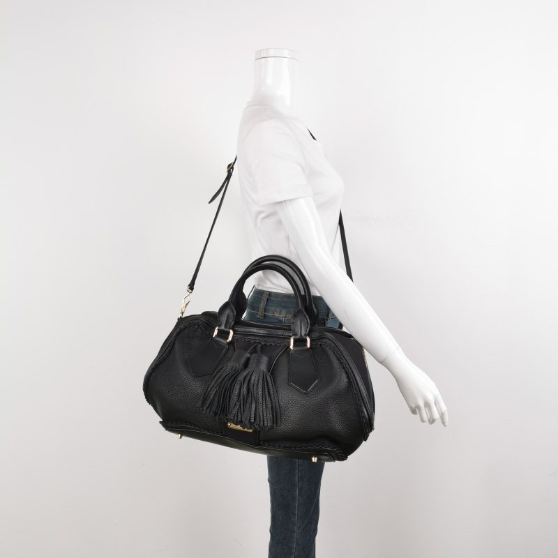 Burberry牛皮翻毛皮純色流蘇裝飾銘牌徽標斜挎包單肩包-1