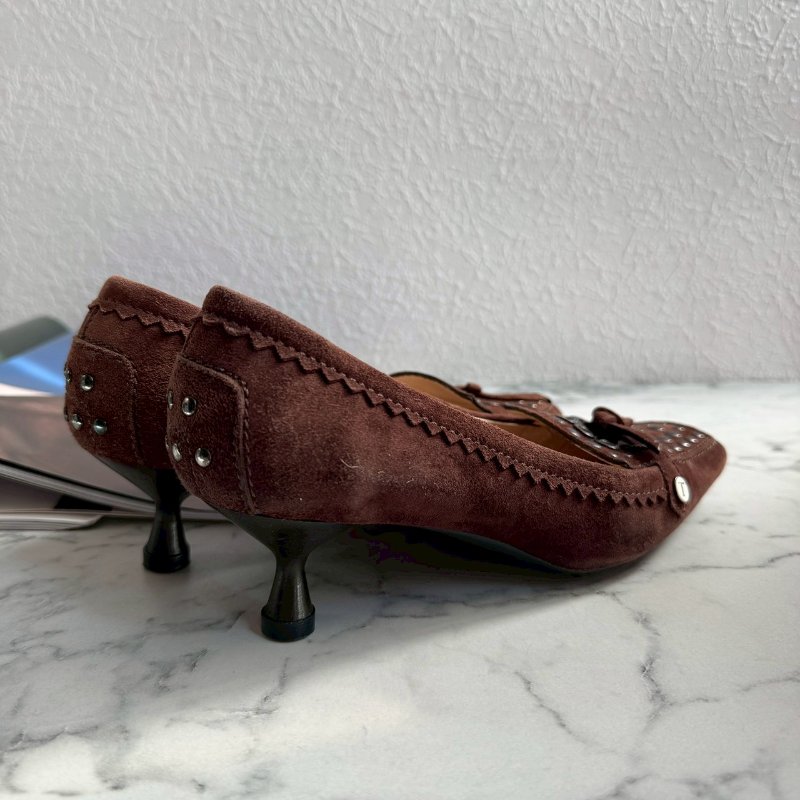 🎊個性又舒適 TODS 深咖色麂皮高跟鞋-2