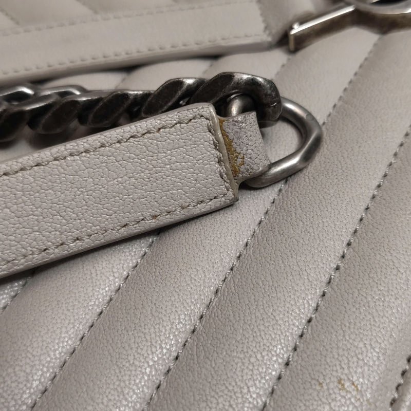 Saint Laurent College羊皮純色V紋YSL標誌單肩包-12