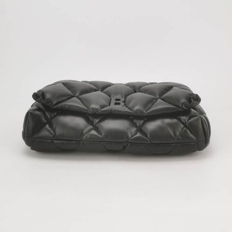 Balenciaga牛皮純色菱格絎縫B扣飾手拿包-4