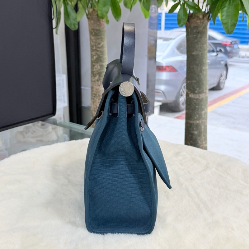 Hermes 愛馬仕 銀扣Herbag31 單肩手提斜挎包-3