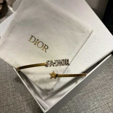 DIOR J'ADORE星星頸圈