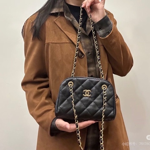 Chanel 黑金保齡球包小號 芯片款荔枝皮 20*15*6.5  9新 配件盒子塵袋 購證