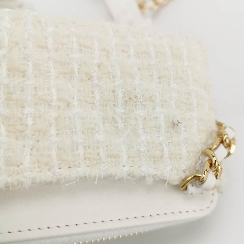 Chanel牛皮純色蝴蝶結雙C標誌單肩包 9.8新-9