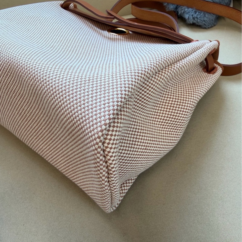 愛馬仕/hermes金棕華夫格帆布金扣Herbag31 鑰匙鎖 票,原始成色好。-5